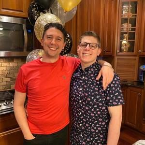 Meet your Posher, Louis